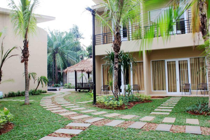 Bali De Anyer Hotel & Restaurant Екстериор снимка